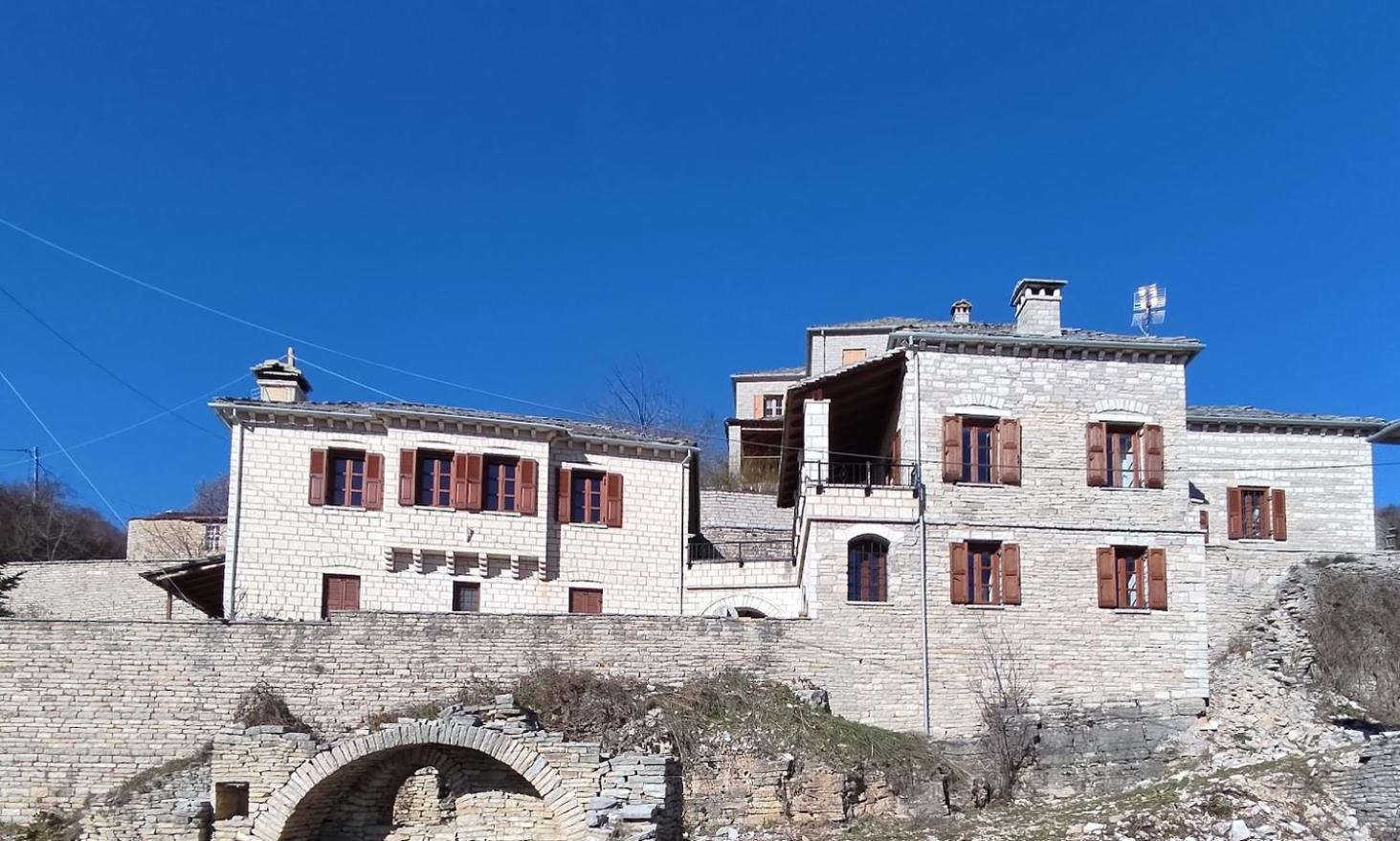 Вілла Βίτσα Πετρόκτιστο Αρχοντικό "Ιόλη" Με Θέα Ζαγόρι Екстер'єр фото